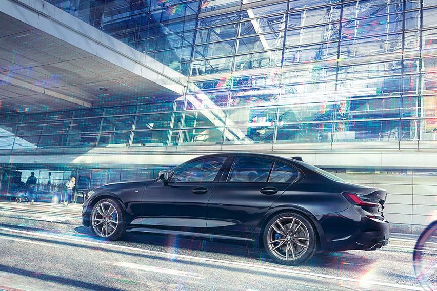 2020 BMW M340i xDrive side