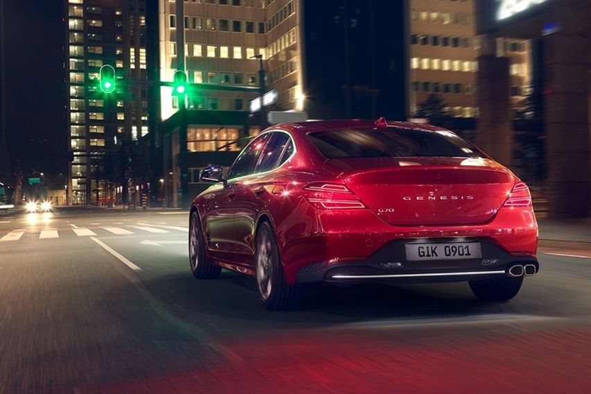 Genesis G70 rear