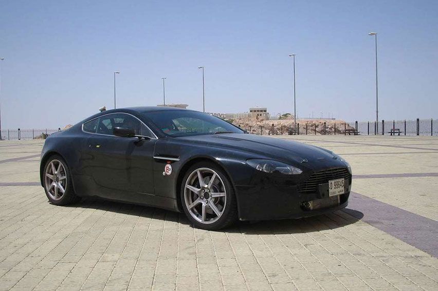 Aston Martin V8 Vantage 2006