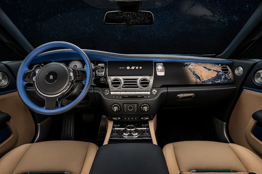 Rolls-Royce Wraith - Inspired by Earth dashboard