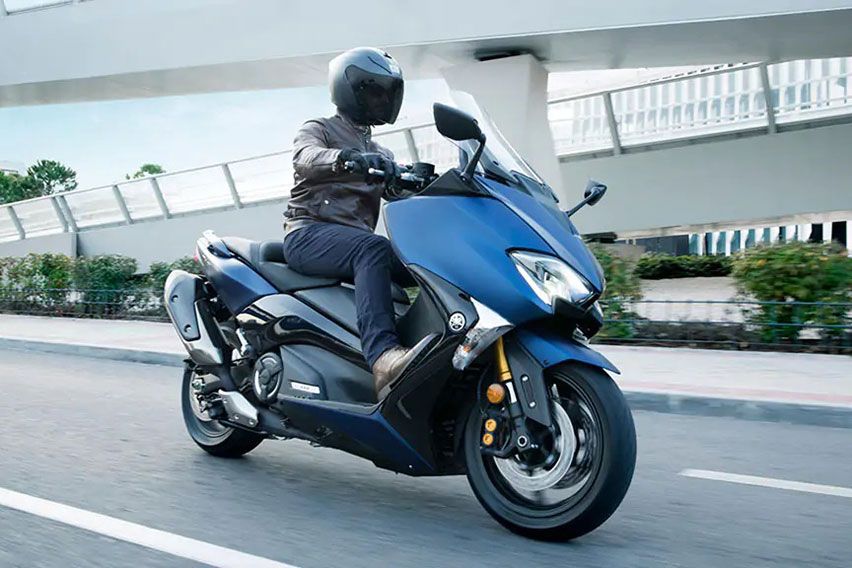Yamaha TMax DX