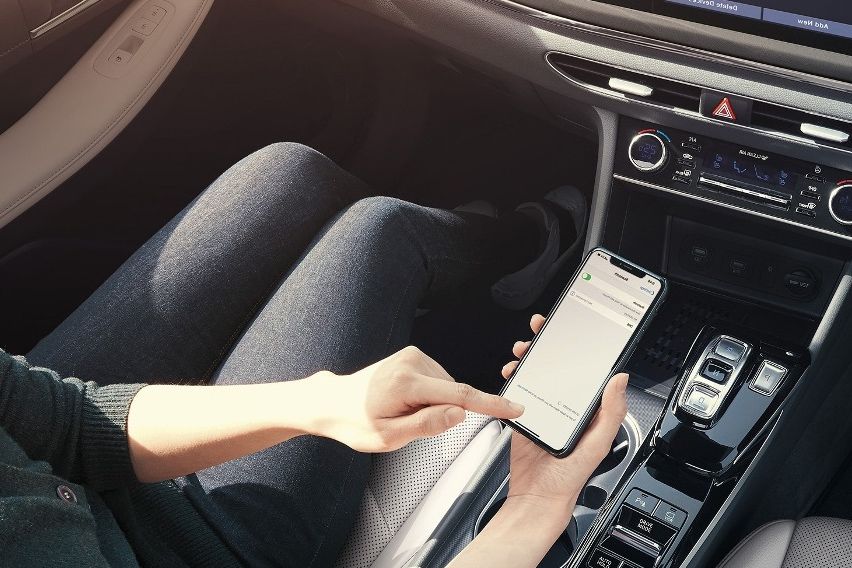 Hyundai Sonata features