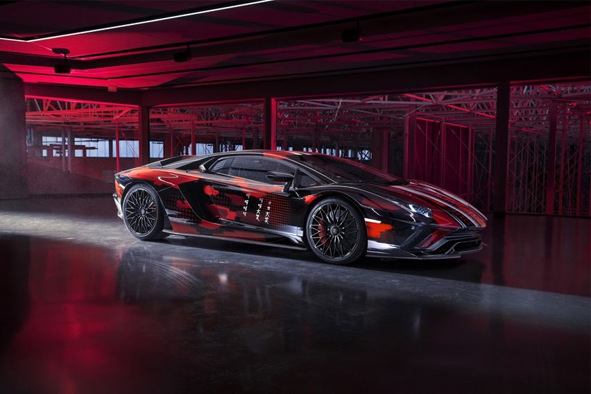 Lamborghini Aventador S exterior