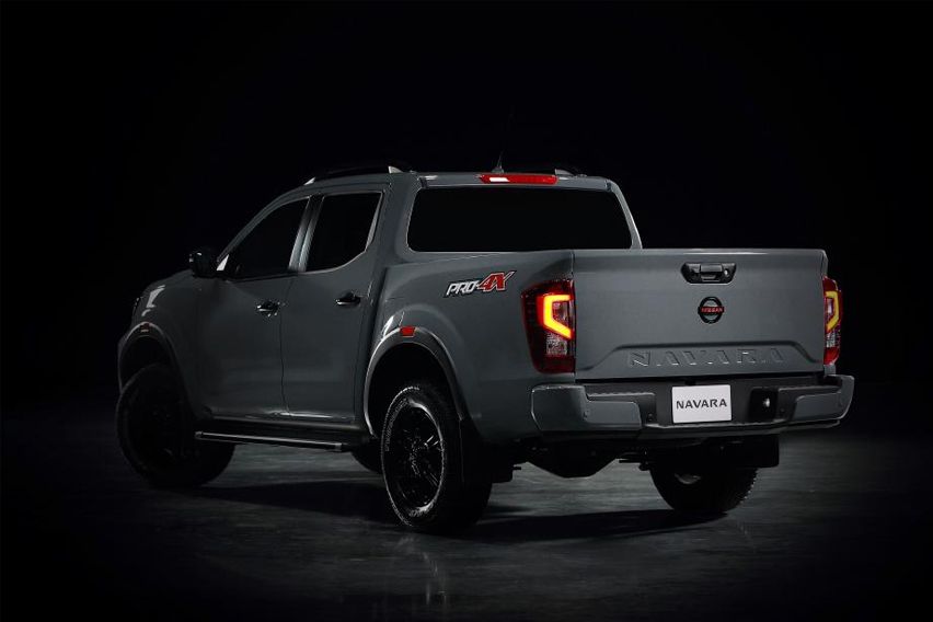 Nissan Navara facelift rear