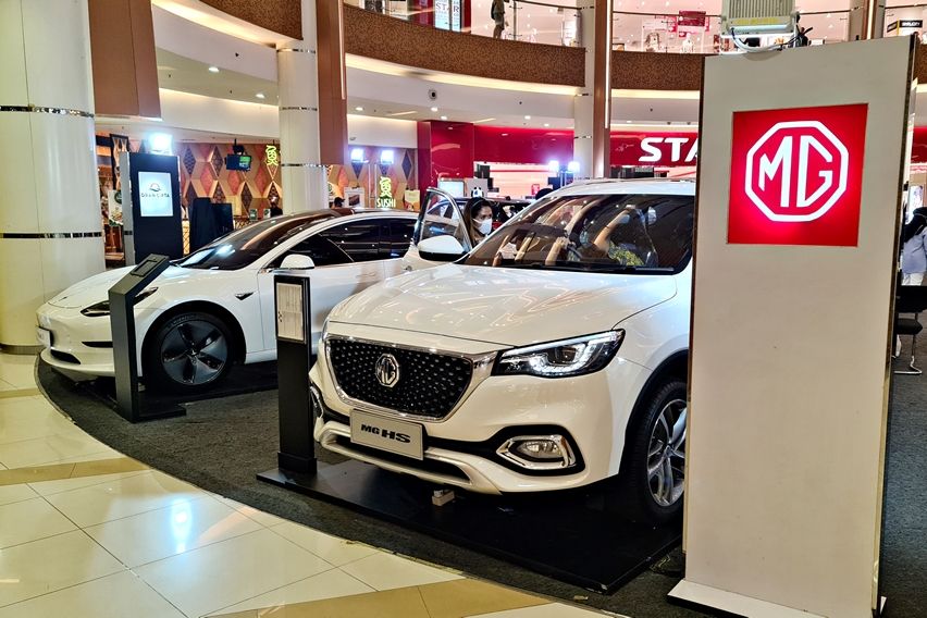 Oto Mall Exhibition - Summarecon Mall Bekasi