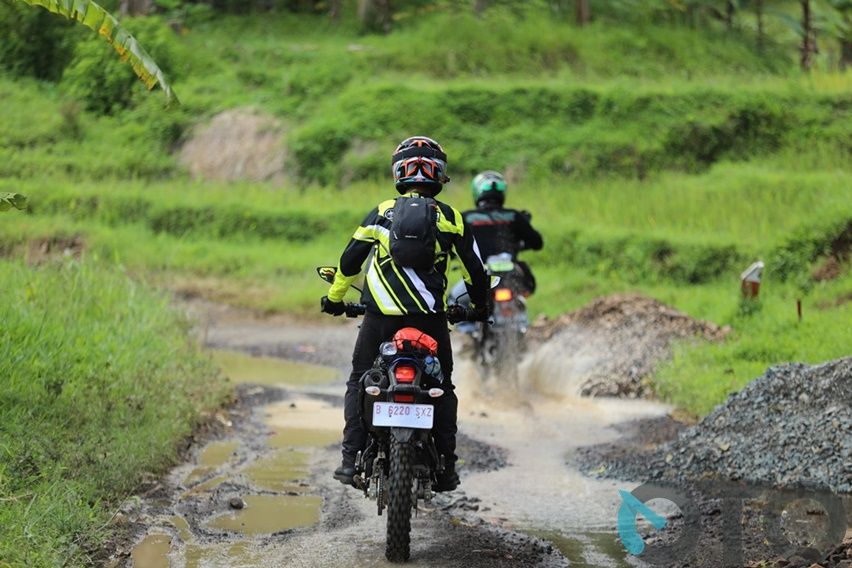 Test Ride Yamaha WR 155 R