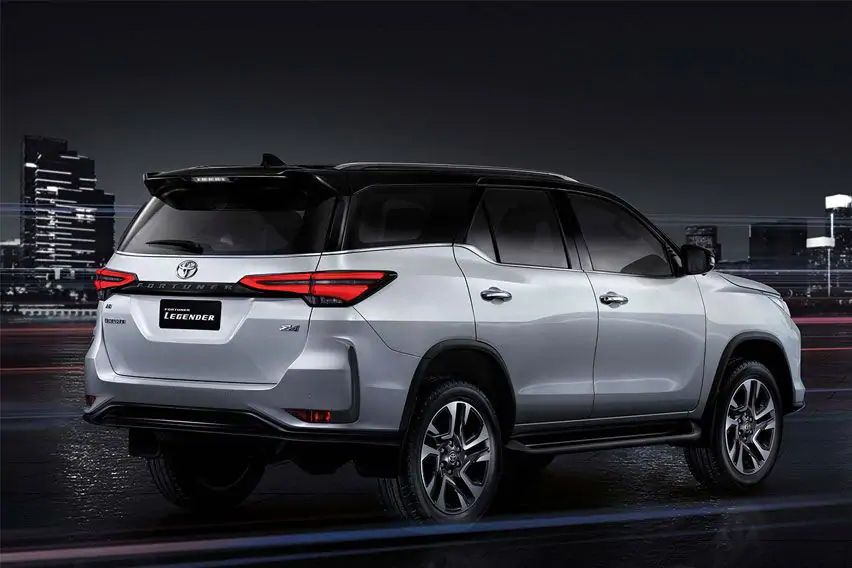 2020 Toyota Fortuner rear