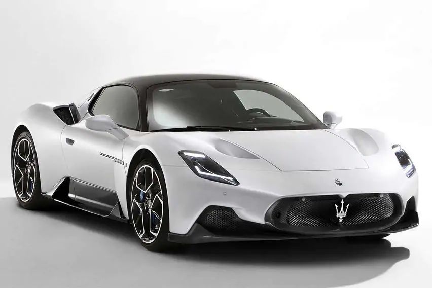 Maserati MC20 front side