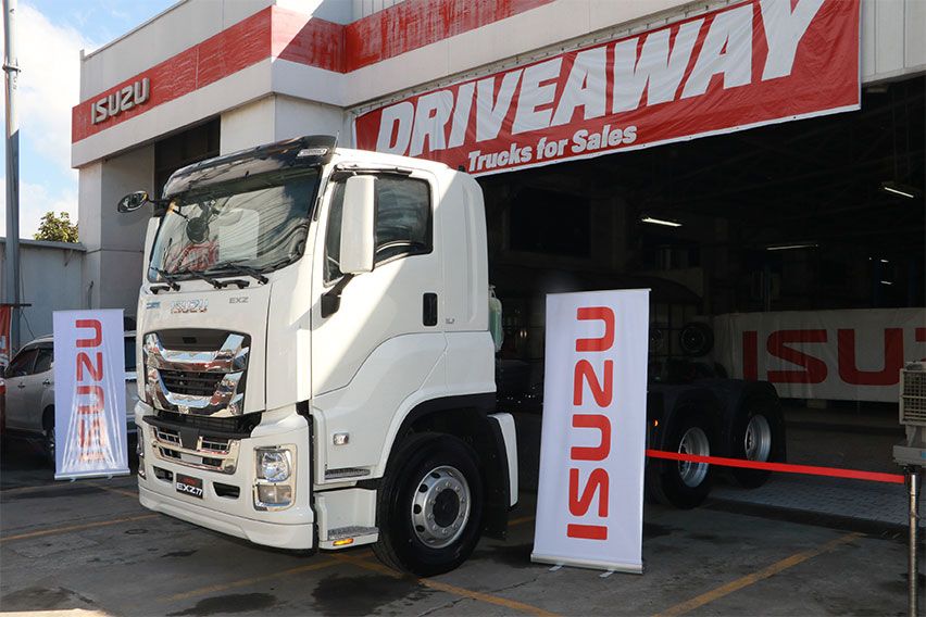 Isuzu EXZ77N truck