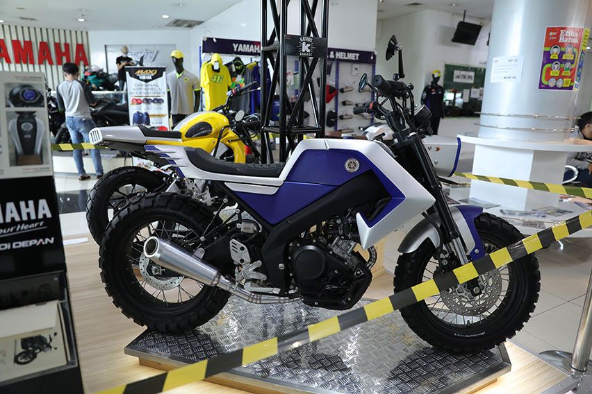 Yamaha XSR155 Katros Garage