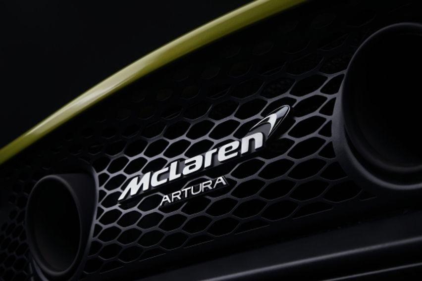 McLaren Artura front grille