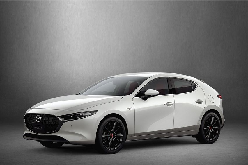 Mazda 3 receives power and safety updates in Japan