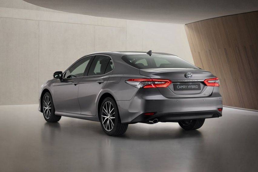 2021 Toyota Camry Hybrid Received Updates In The European Market Zigwheels