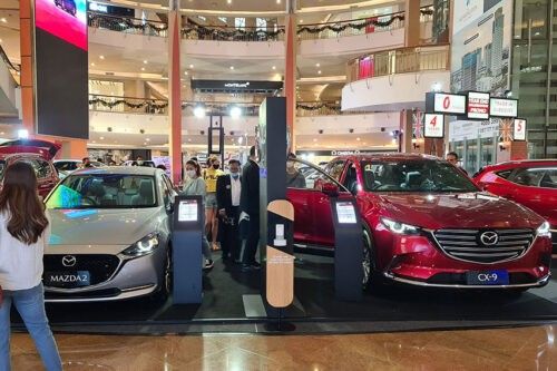 Mazda2 dan CX-9 Pikat Pengunjung OTO Mall Exhibition di Mall Kelapa Gading 3