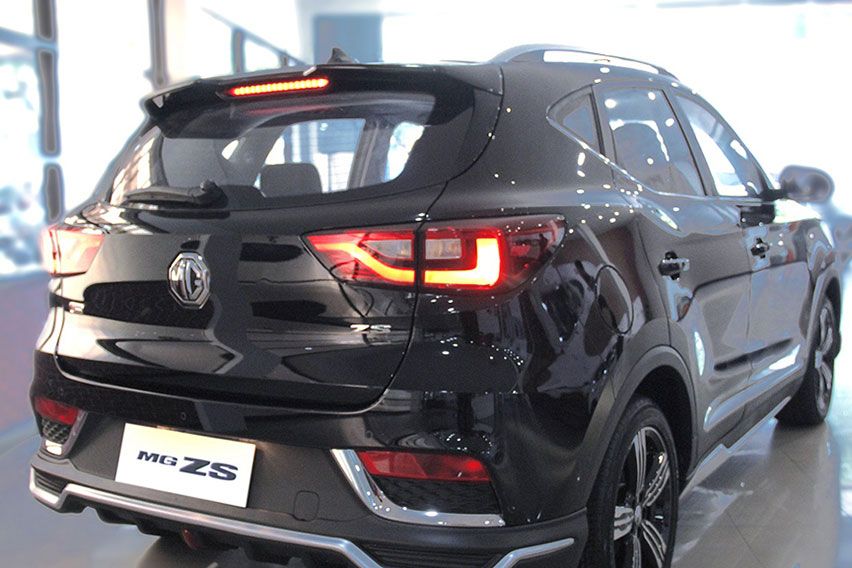 MG ZS versi modifikasi belakang