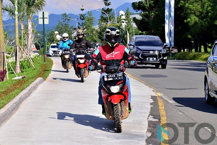 test ride Suzuki Nex Crossover
