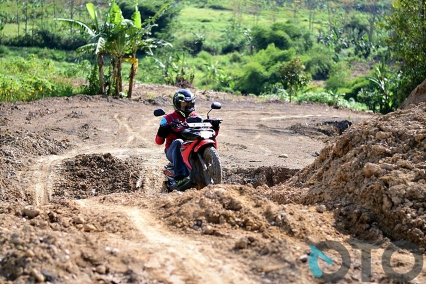 test ride Suzuki Nex Crossover