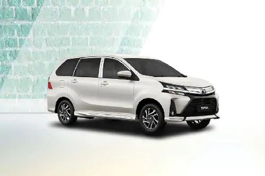 Toyota Avanza front