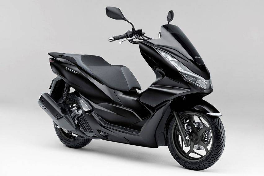 New Honda PCX, PCX 160, and PCX e: HEV arrives in Japan 