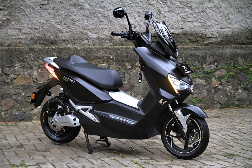 United E-Motor T1800