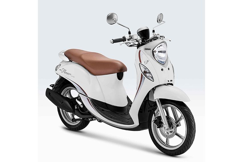 Yamaha Fino White Latte