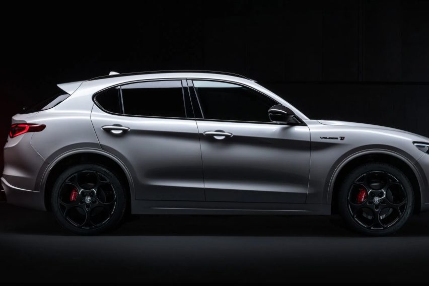 2021 Alfa Romeo Stelvio Veloce Ti  side