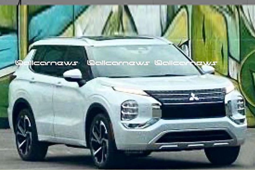 2021 Mitsubishi Outlander front