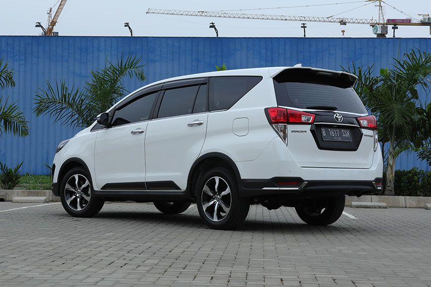 Toyota Kijang Innova