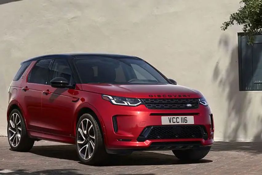 Land Rover Discovery Sport front