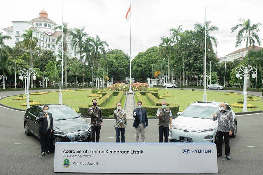 Hyundai Ioniq dan Kona Electric Jadi Kendaraan Operasional Dinas Pemprov Jabar