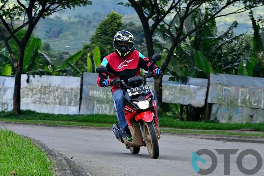 Suzuki Nex Crossover