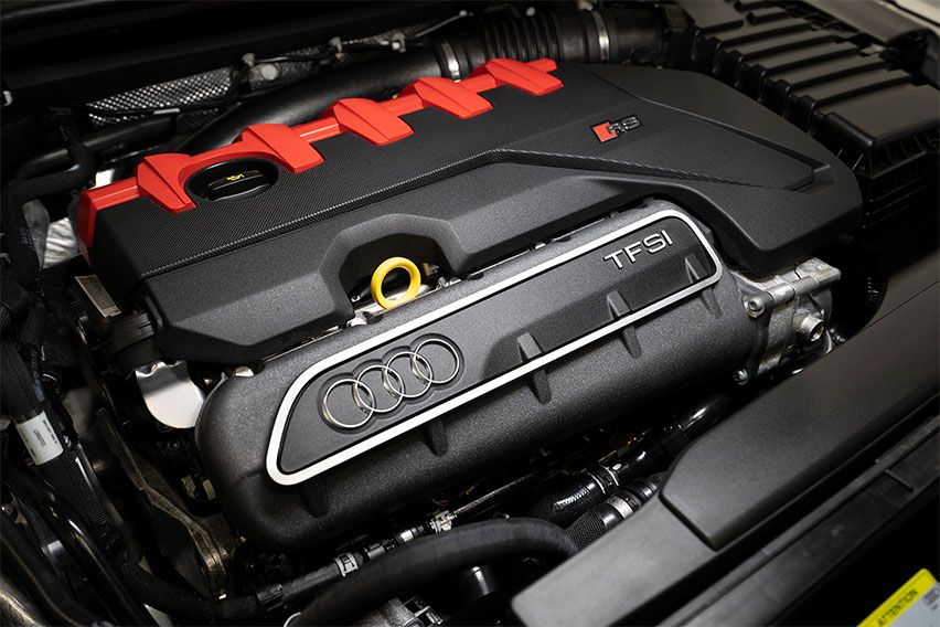 Audi RS3 Sedan 2.5 TFSI Engine