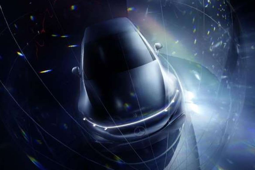 Mercedes MBUX Hyperscreen EQS