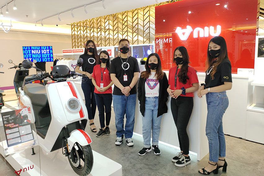 NIU Premium Store GI