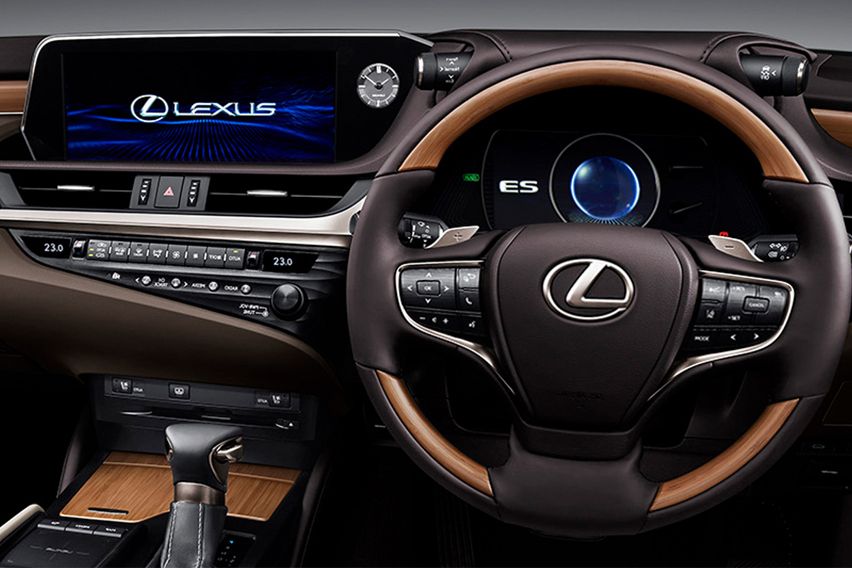 Lexus ES Limited Edition interior