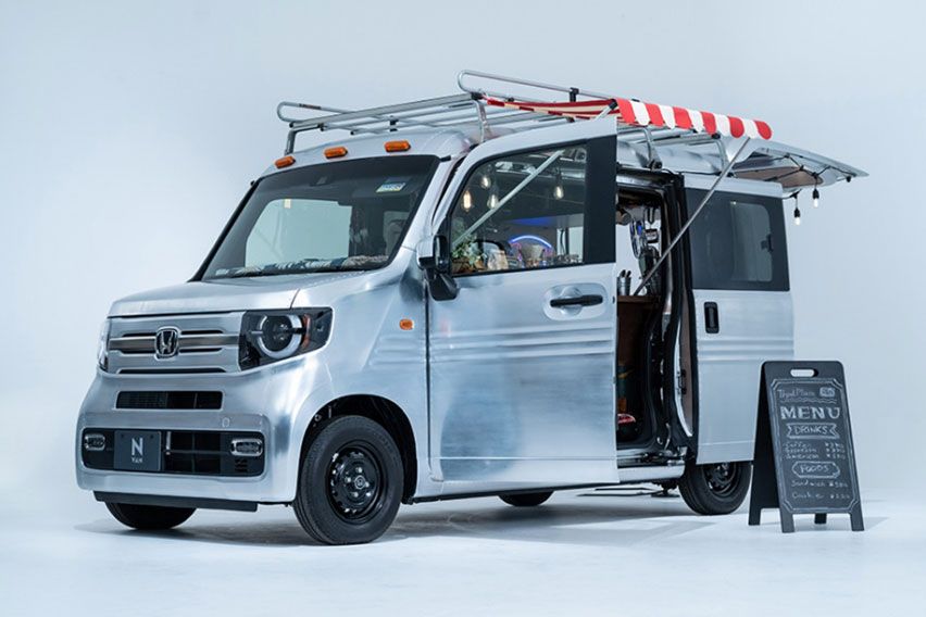 N-VAN Custom 3rd Place Van