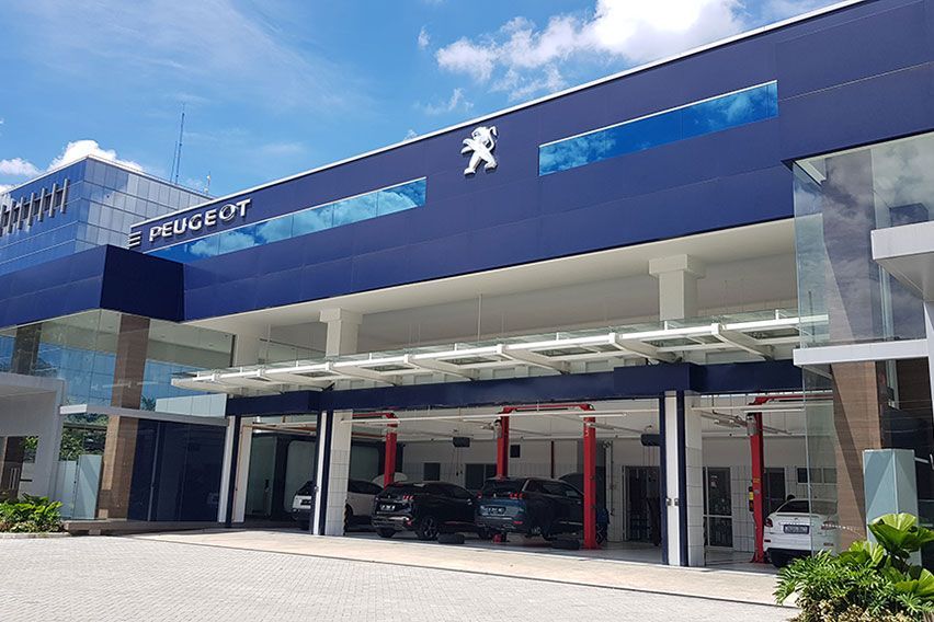 Peugeot dealer