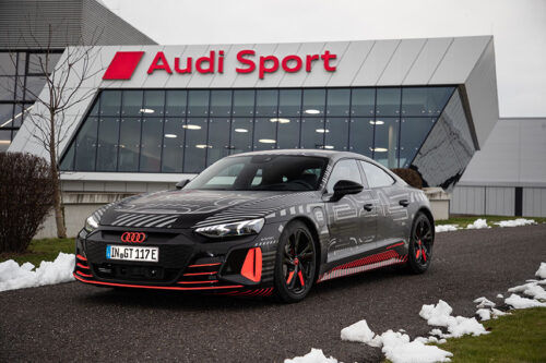 Sedan Sport Bertenaga Listrik Audi e-tron GT Siap Mendebut 9 Februari