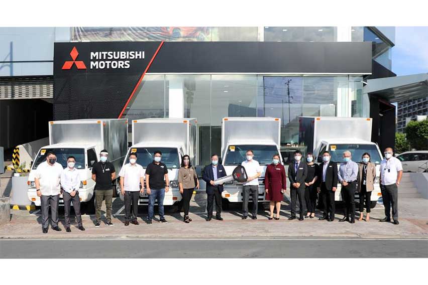 Mitsubishi PH, Peak Motors hand over L300 units to Orix Rental
