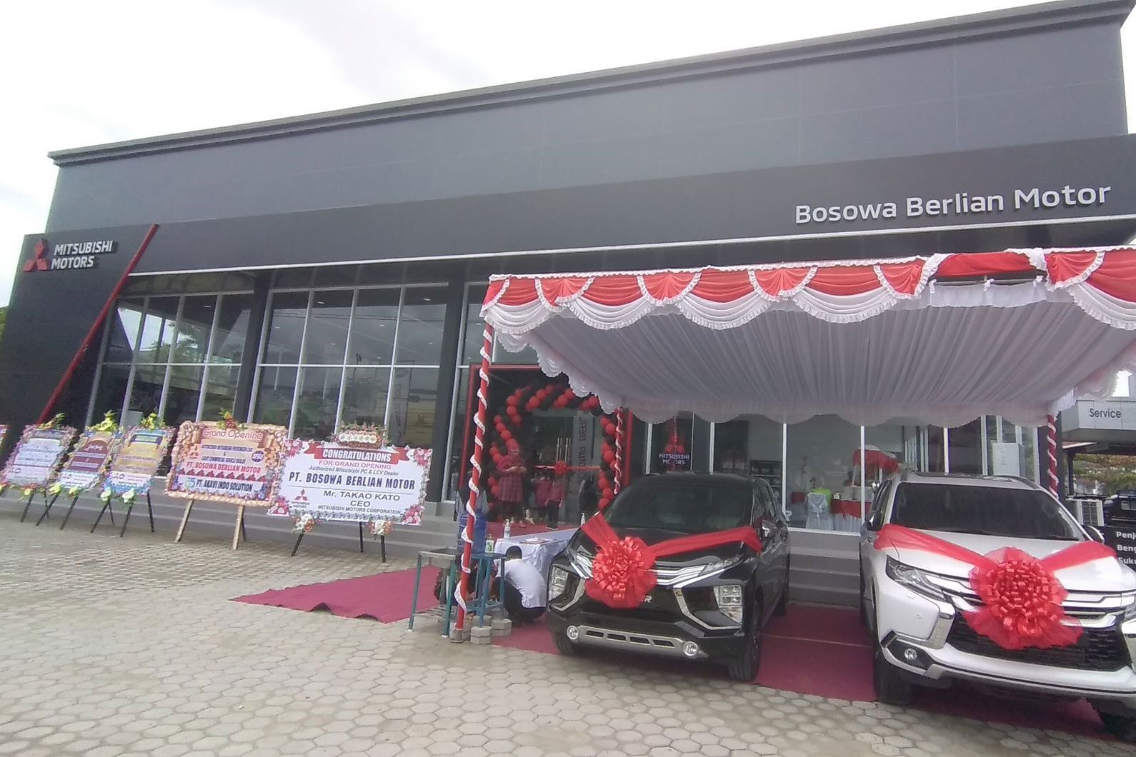 Perluas Jaringan, Mitsubishi Motors Resmikan Diler Pertama di Papua