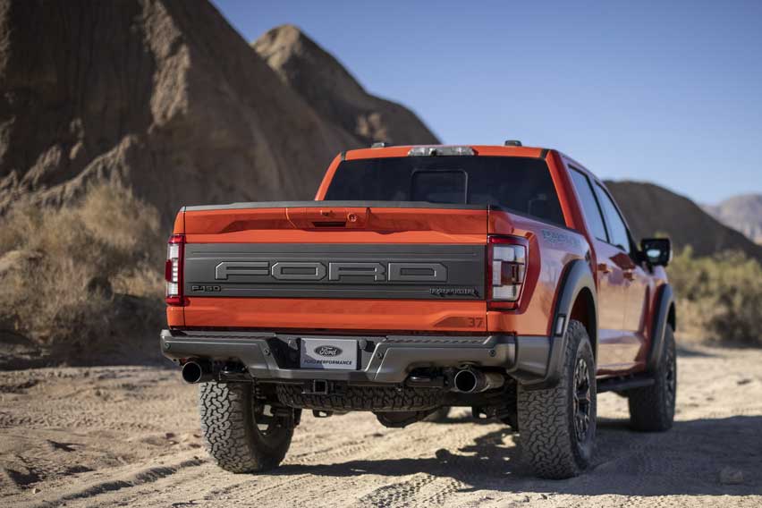 Ford F-150 Raptor rear