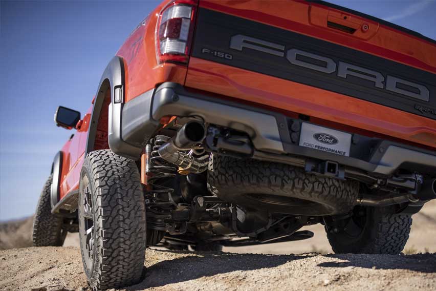 Ford F-150 Raptor rear