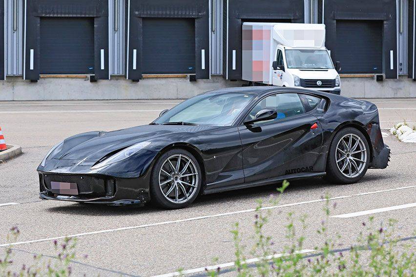 Ferrari 812 GTO