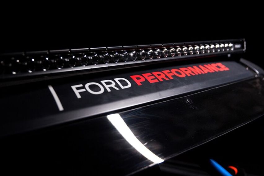  Ford Bronco 4600 race truck DETAILS