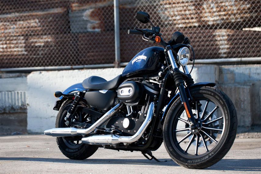 Harley-Davidson Sportster Iron 883