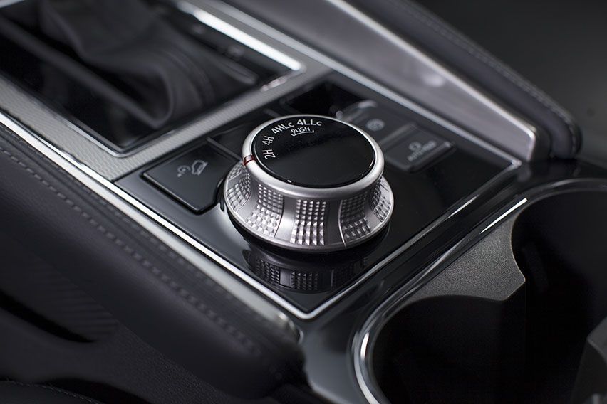 Mitsubishi New Pajero Sport