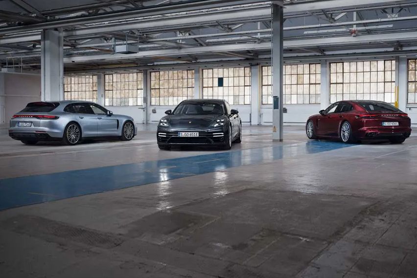Porsche cars