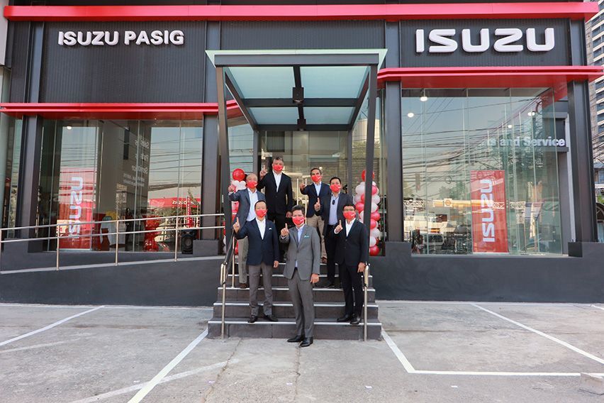 Isuzu PH inaugurates new Pasig dealership, truck center