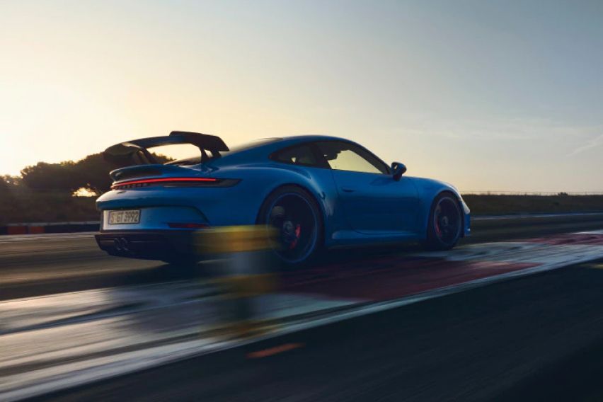 2021 Porsche 911 GT3 rear