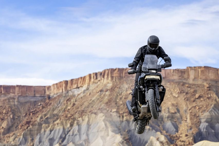 2021 H-D Pan America 1250 details